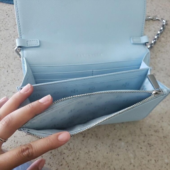 Tory Burch Robinson chain wallet - Picture 1 of 5